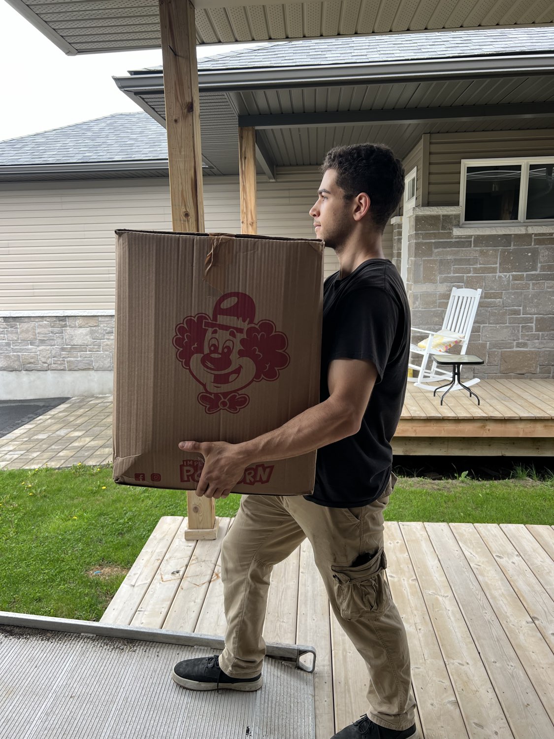 Student move with RigMac